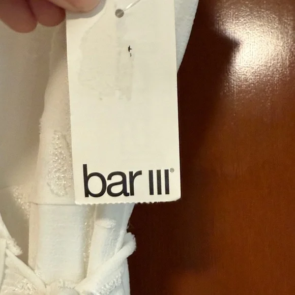 NWT Bar III Women’s White Sleeveless Wrap Dress, Size Large - Picture 9 of 13